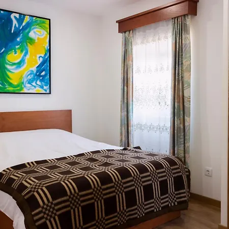 Casa Da Zurja Tatil Evi Guarda